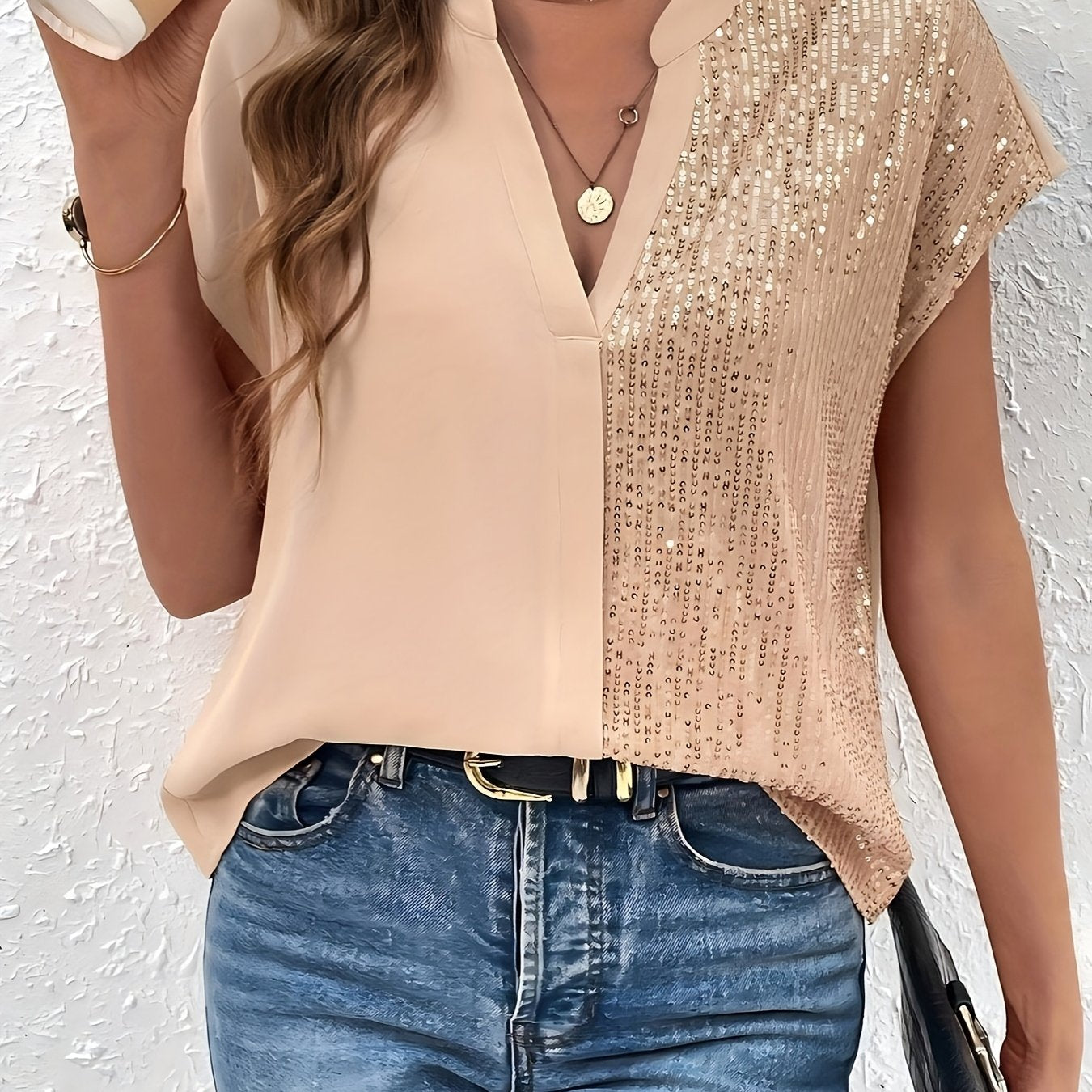 Dandych Effortless Style Blouse in Soft Beige with Sequin Detailing for Casual Elegance