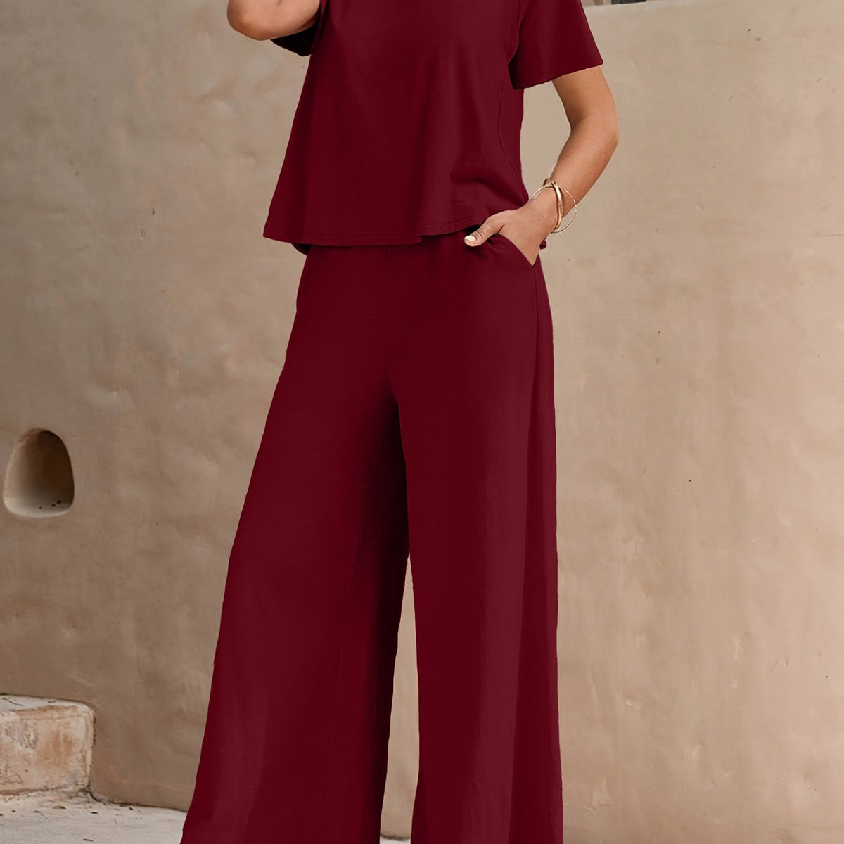 Dandych women's bohemian lounge set in burgundy featuring a comfortable top and wide-leg pants
